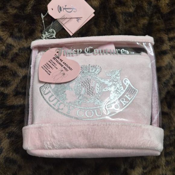 Juicy Couture Handbags - Juicy Couture Pink Cosmetic Bag